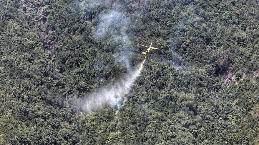 Extinción del incendio en el norte de Tenerife (27/10/2022)