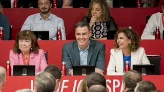 Sánchez pide "unidad e intenta activar a un PSOE desanimado ante el 23J: "Hemos hecho lo que teníamos que hacer. El viaje continúa"