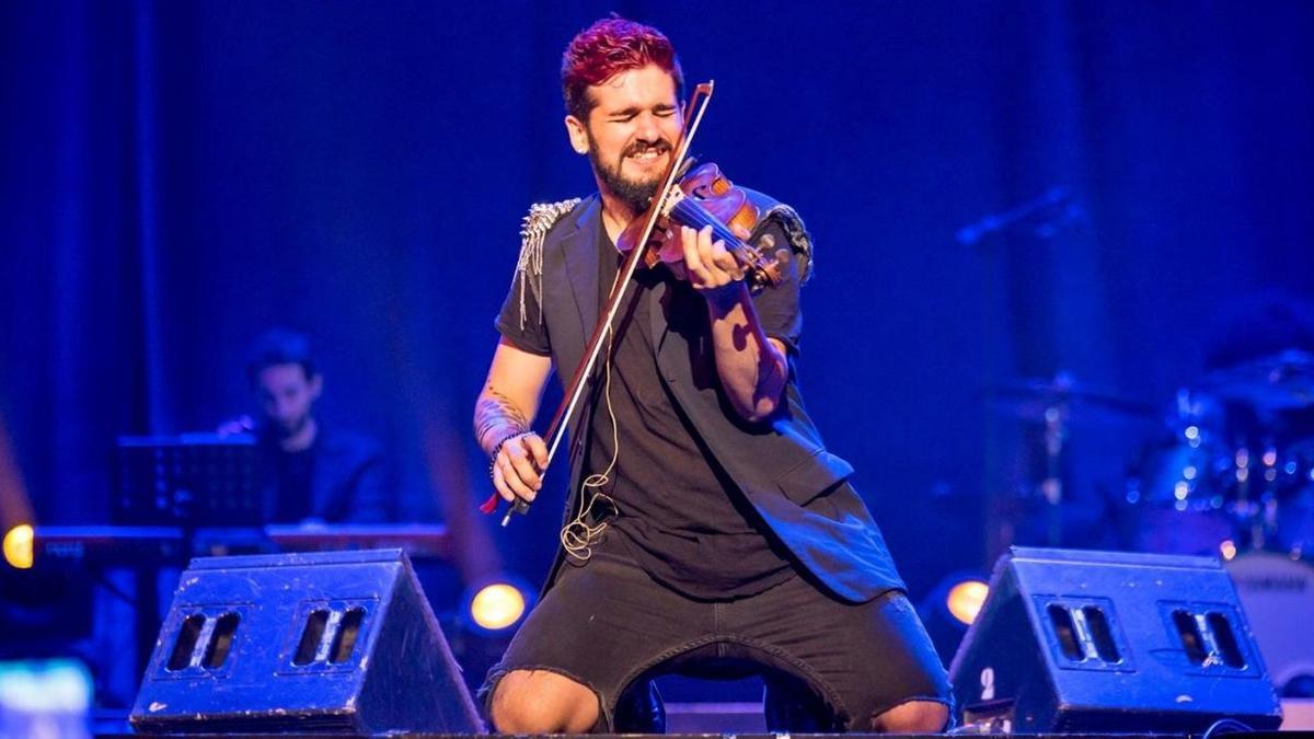 El violinista Strad actúa este sábado en el ciclo Nits de Tànit