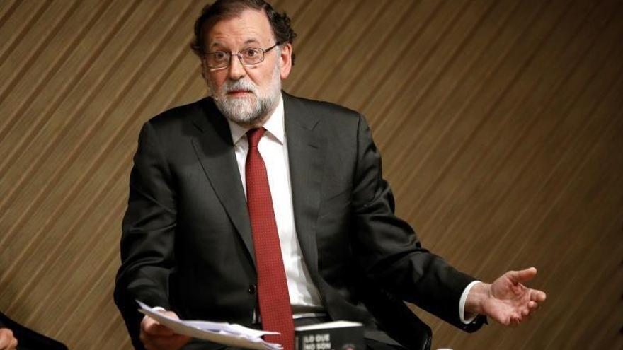 Rajoy reaparece para pedir dirigentes preparados