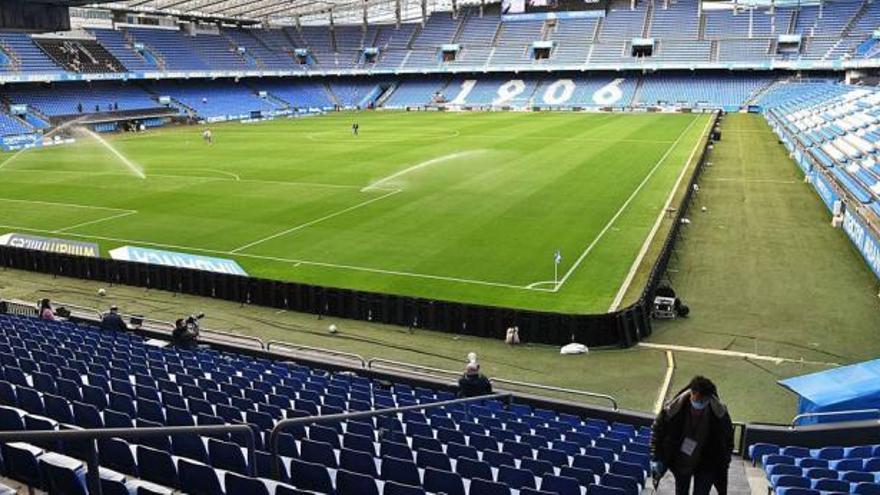 Vuelve la Liga a A Coruña, no el fútbol