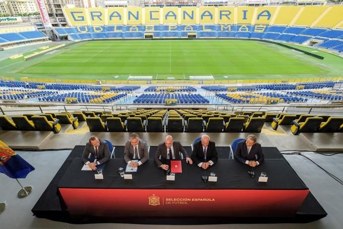 Presentación en rueda de prensa el partido ...