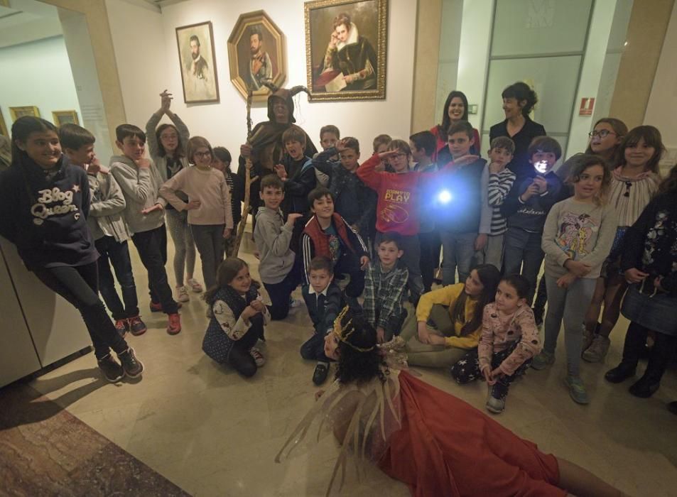 'Noche en los museos' con niños en el Mubam