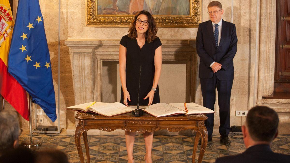 Aitana Mas toma posesión de la vicepresidencia en sustitución de Mónica Oltra.