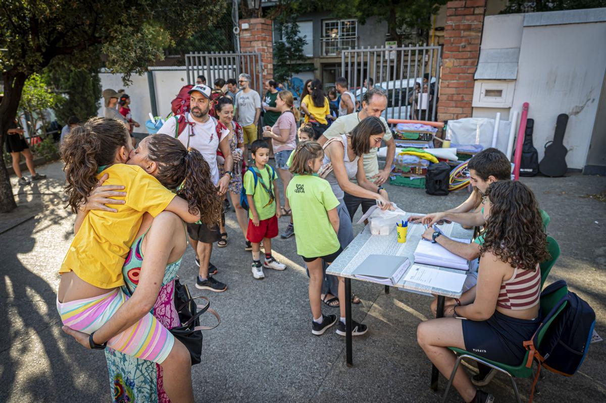 Un 'esplai' de Barcelona se va de campamento de verano