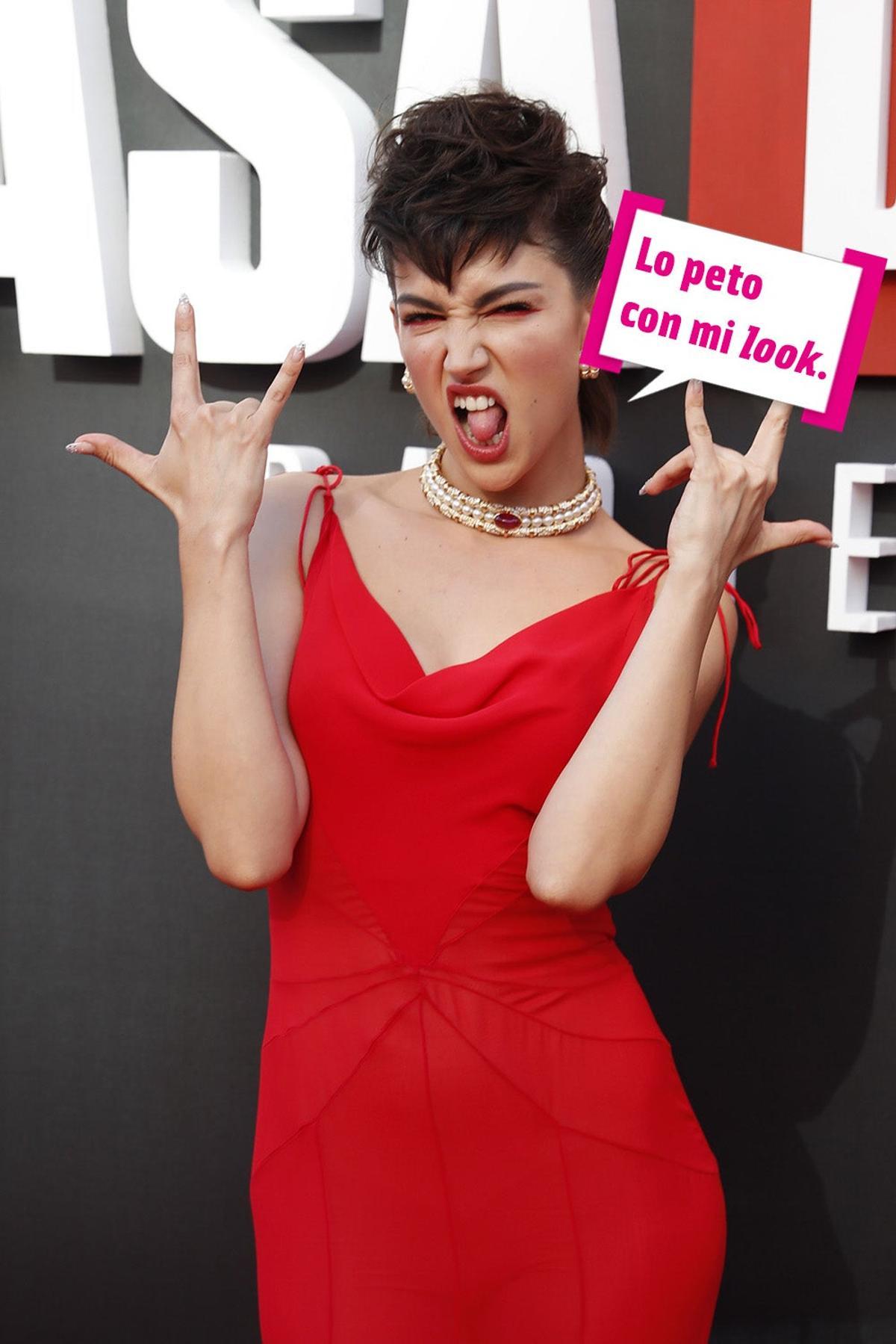 Las poses más rockeras las hacía Úrsula Corberó cuando se cortó el pelo