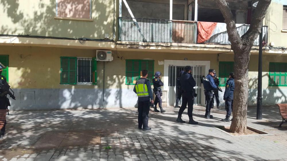 Redada antidroga en el barrio de Son Gotleu