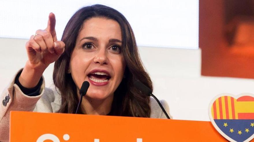 Inés Arrimadas en un acte electoral celebrat a Lleida