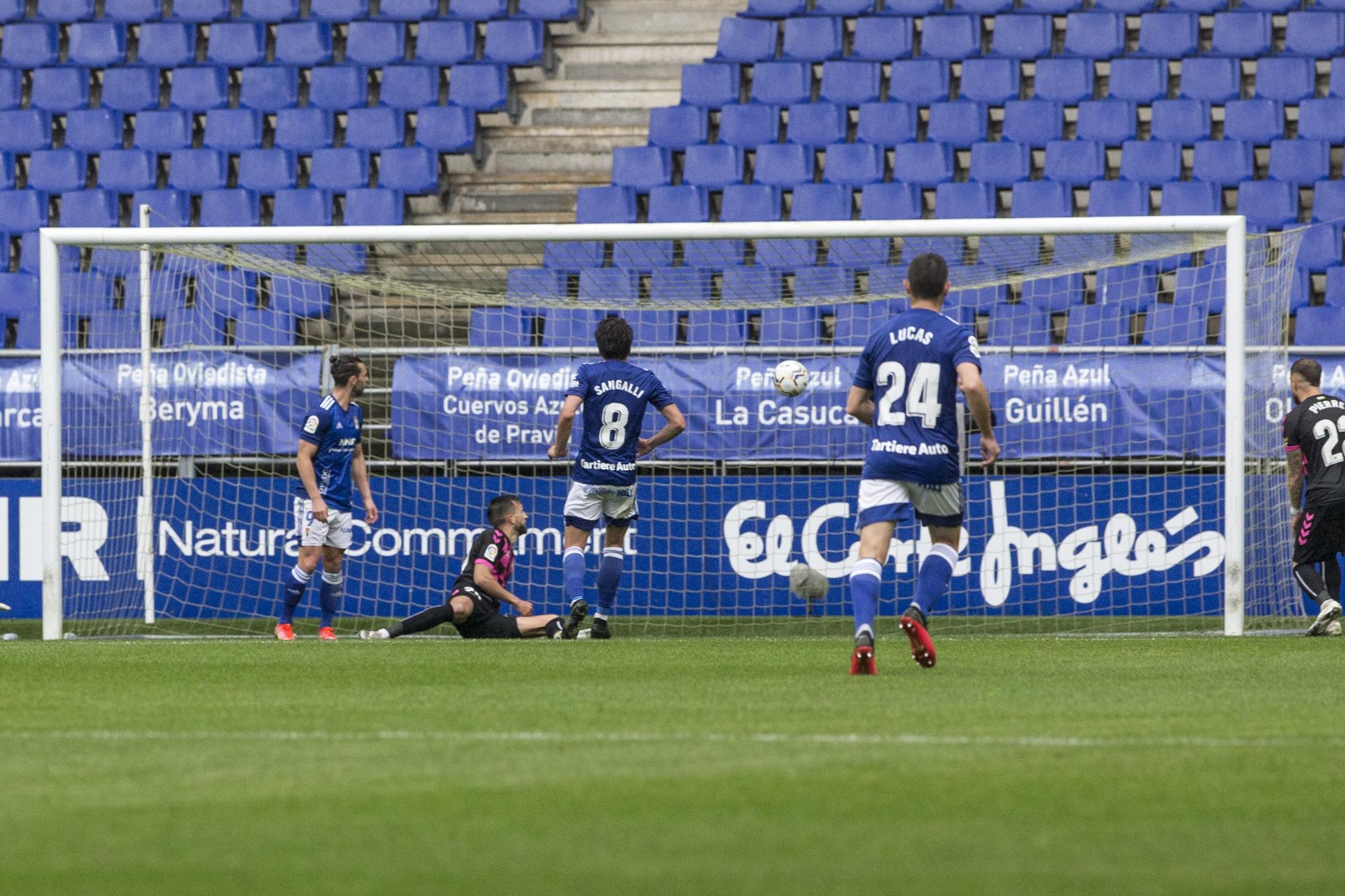 Real Oviedo - Sabadell, en imágenes