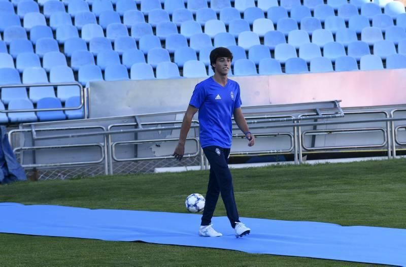 Presentación de la nueva equipación del Real Zaragoza para esta temporada