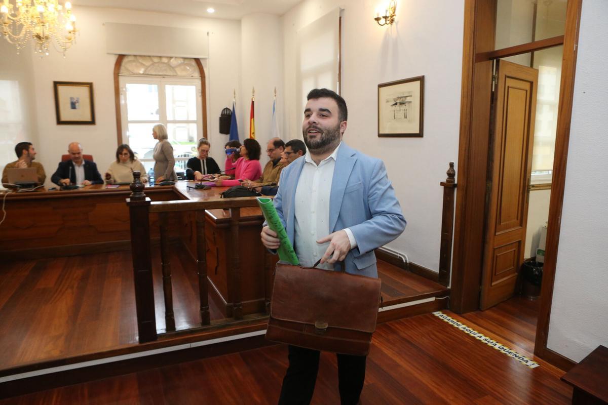 Daniel Chapela, edi no adscrito de Bueu