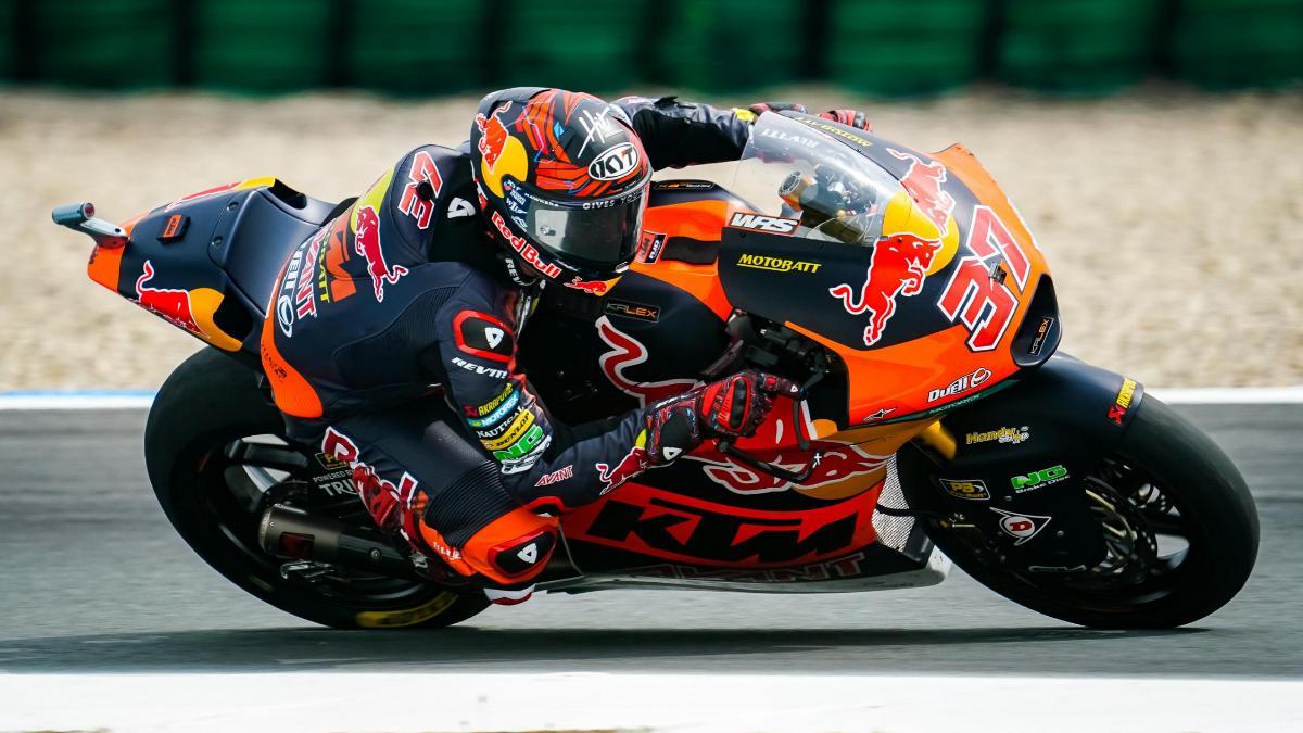 Augusto Fernández quiere volver a reinar