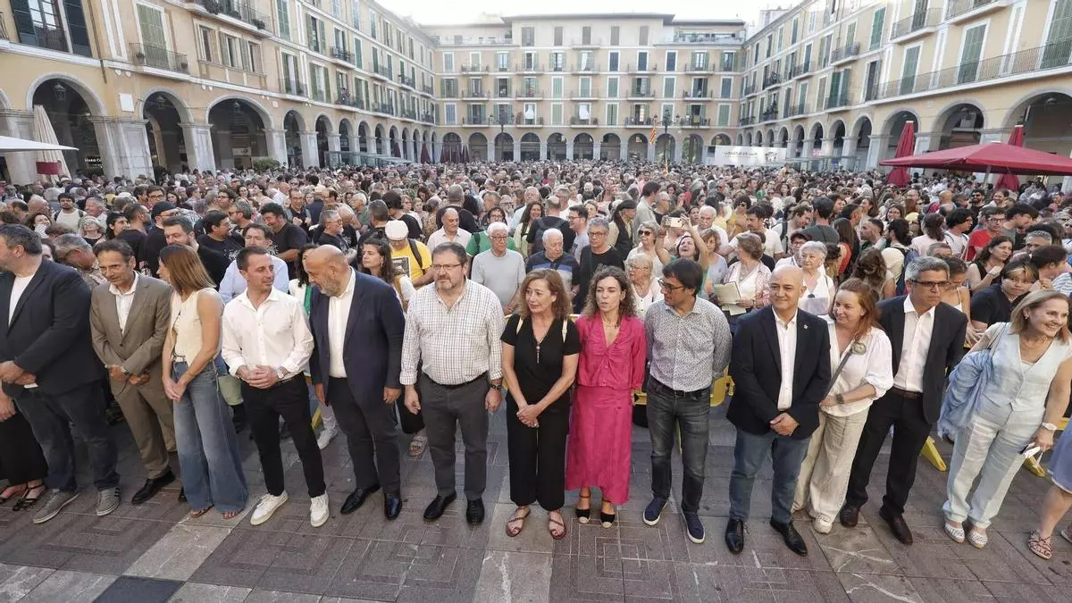 Así ha sido la cantada de 'La Balanguera' en la Plaza Mayor de Palma