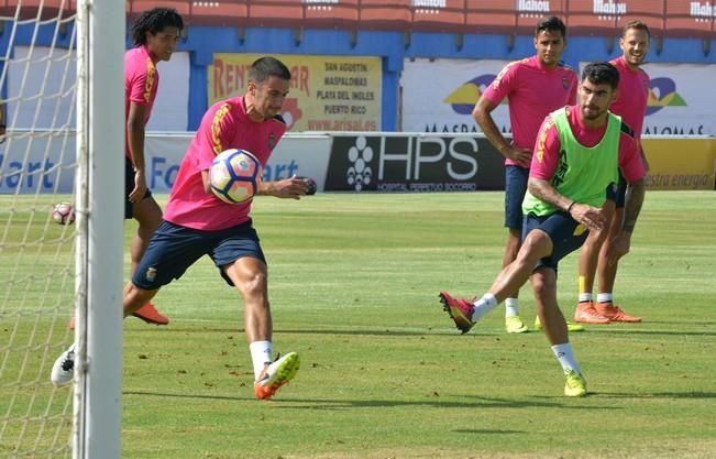 ENTRENAMIENTO UD LAS PALMAS MASPALOMAS