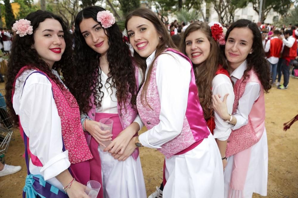 Ambiente en el Jardín de la Fama en el Bando de la Huerta