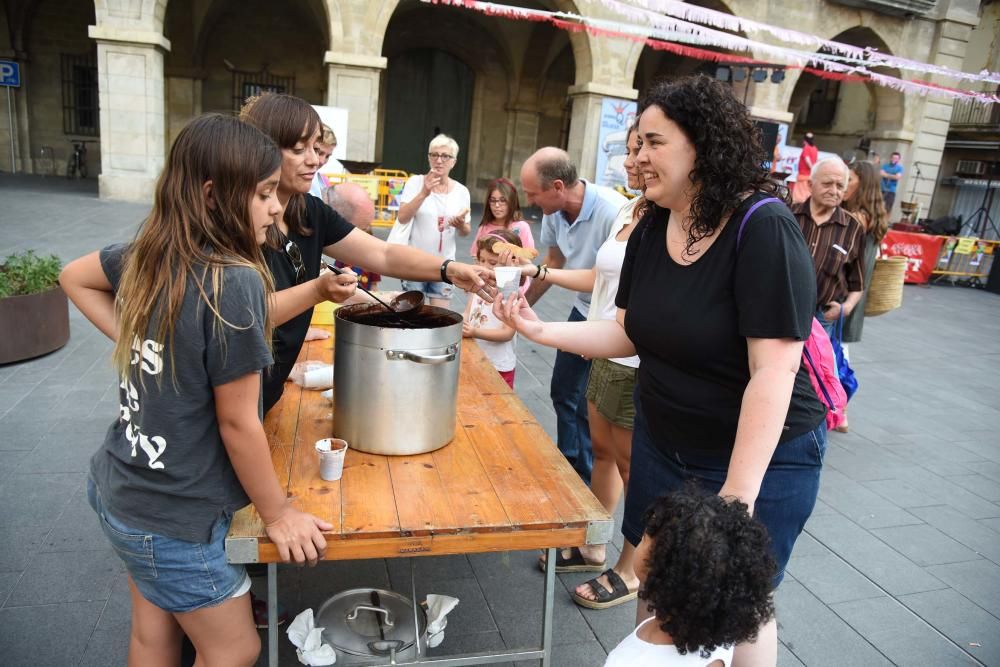 Rebuda de la flama del Canigó a Manresa