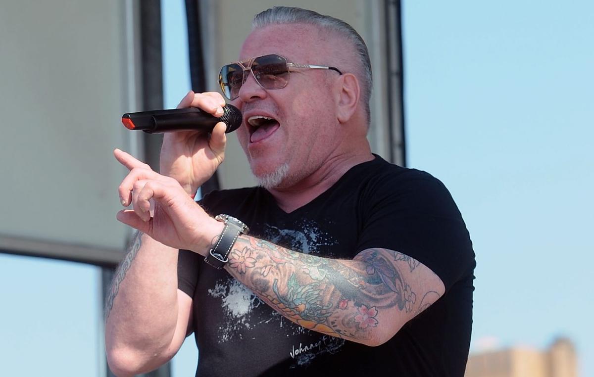 Mor el cantant de Smash Mouth Steve Harwell als 56 anys