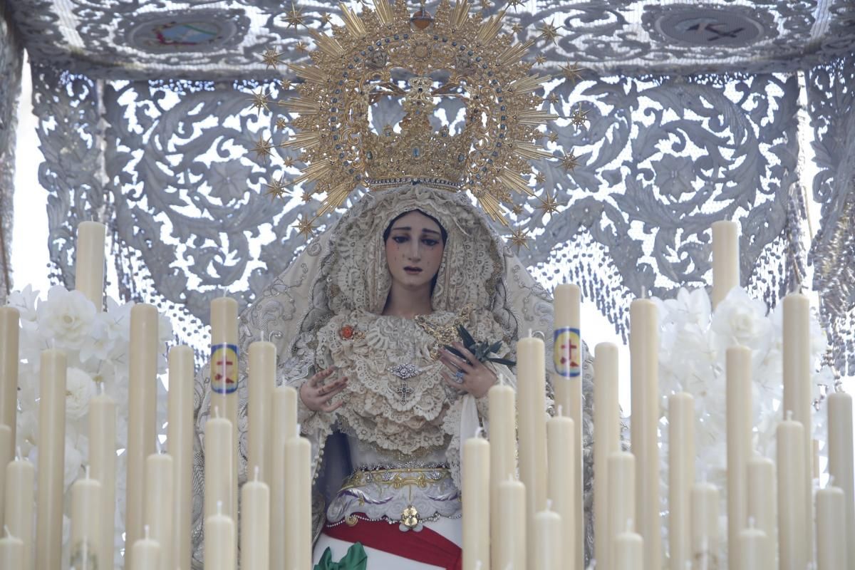 La hermandad de la Paz ha enseñado a Córdoba el volumen de su devoción y fe