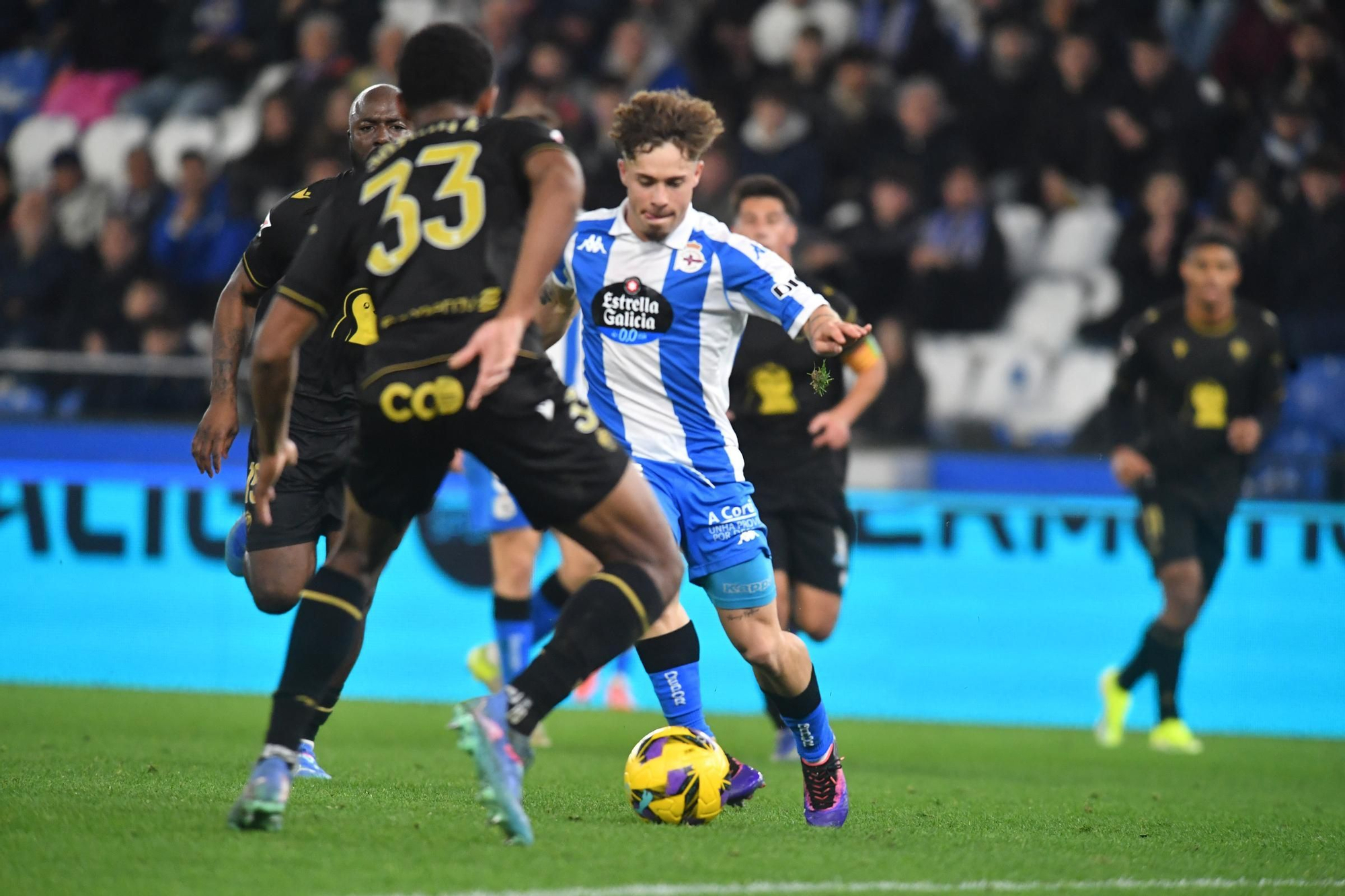 El Dépor golea al Castellón en Riazor (5-1)
