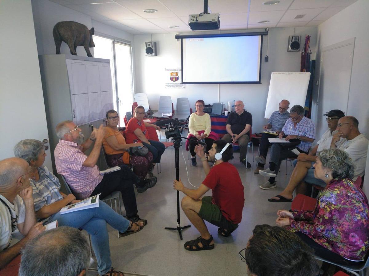 Una actiitat de l'Arada amb gent gran