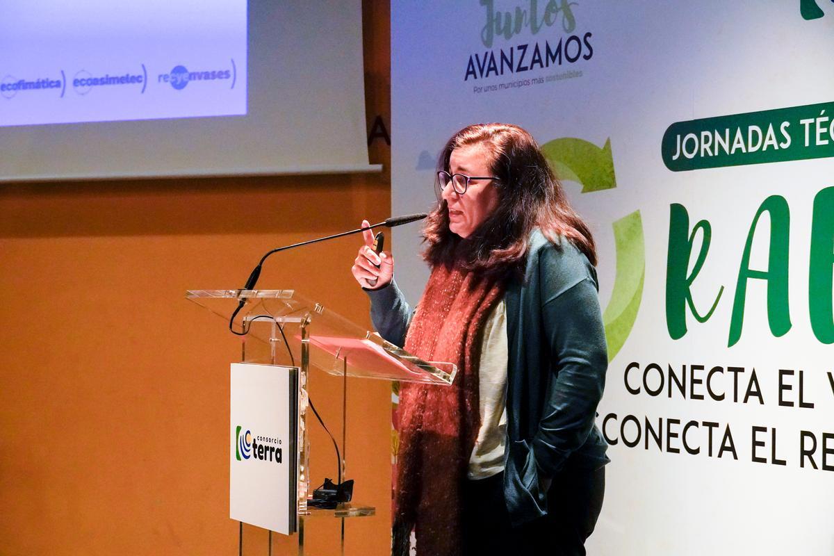 La responsable del área de Operaciones de Recyclia, Janira Jori, explicó que su organización vela por que más de 3.500 fabricantes e importadores cumplan con la Responsabilidad Ampliada del Productor (RAP).