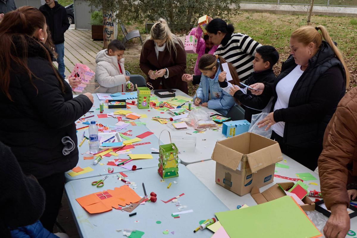 El taller de fanalets a Girona Est.