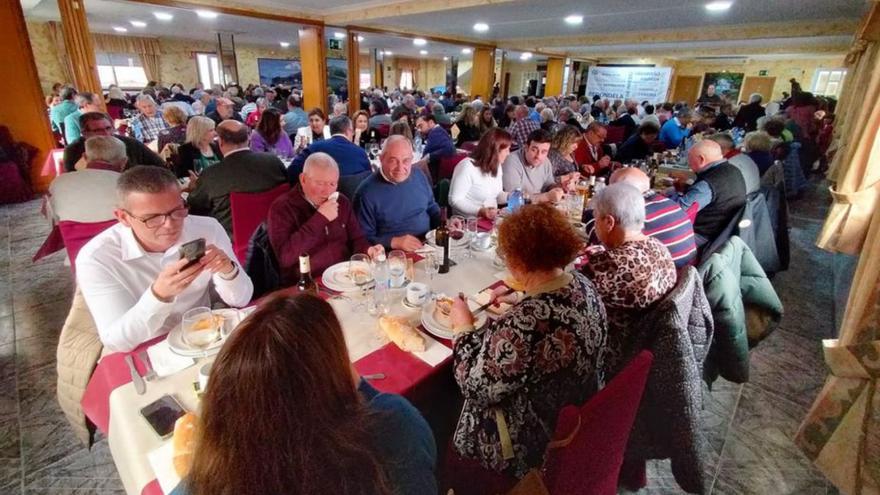 El PP celebra sus resultados con una comida en Redondela