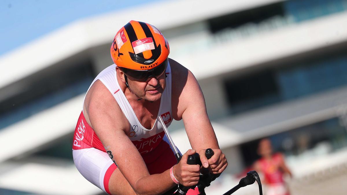 Búscate en las imágenes del campeonato de Europa de Triatlón . Distancia Olímpica