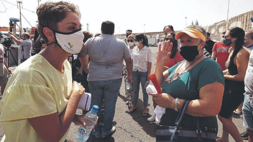 La alcaldesa, nada más salir de prisión.