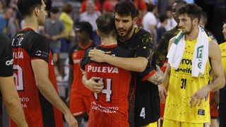 El Lenovo Tenerife oficializa la salida de tres jugadores y un técnico