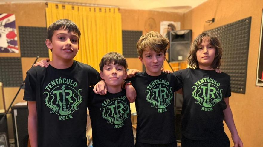 Tentáculo Rock, el cuarteto infantil de Ames que despega en la escena musical: "La gente nos dice que desprendemos energía y caos"