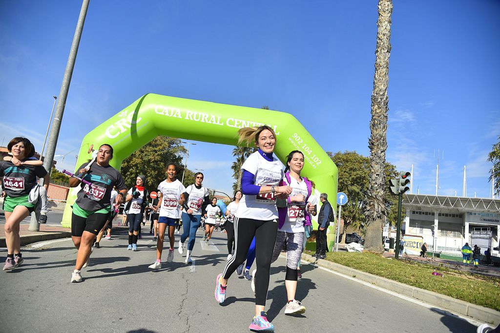 Carrera de la Mujer: recorrido por avenida de los Pinos, Juan Carlos I y Cárcel Vieja (2)