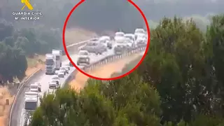 Un conductor circula en la A-49 en sentido contrario dirección Sevilla durante ocho kilómetros