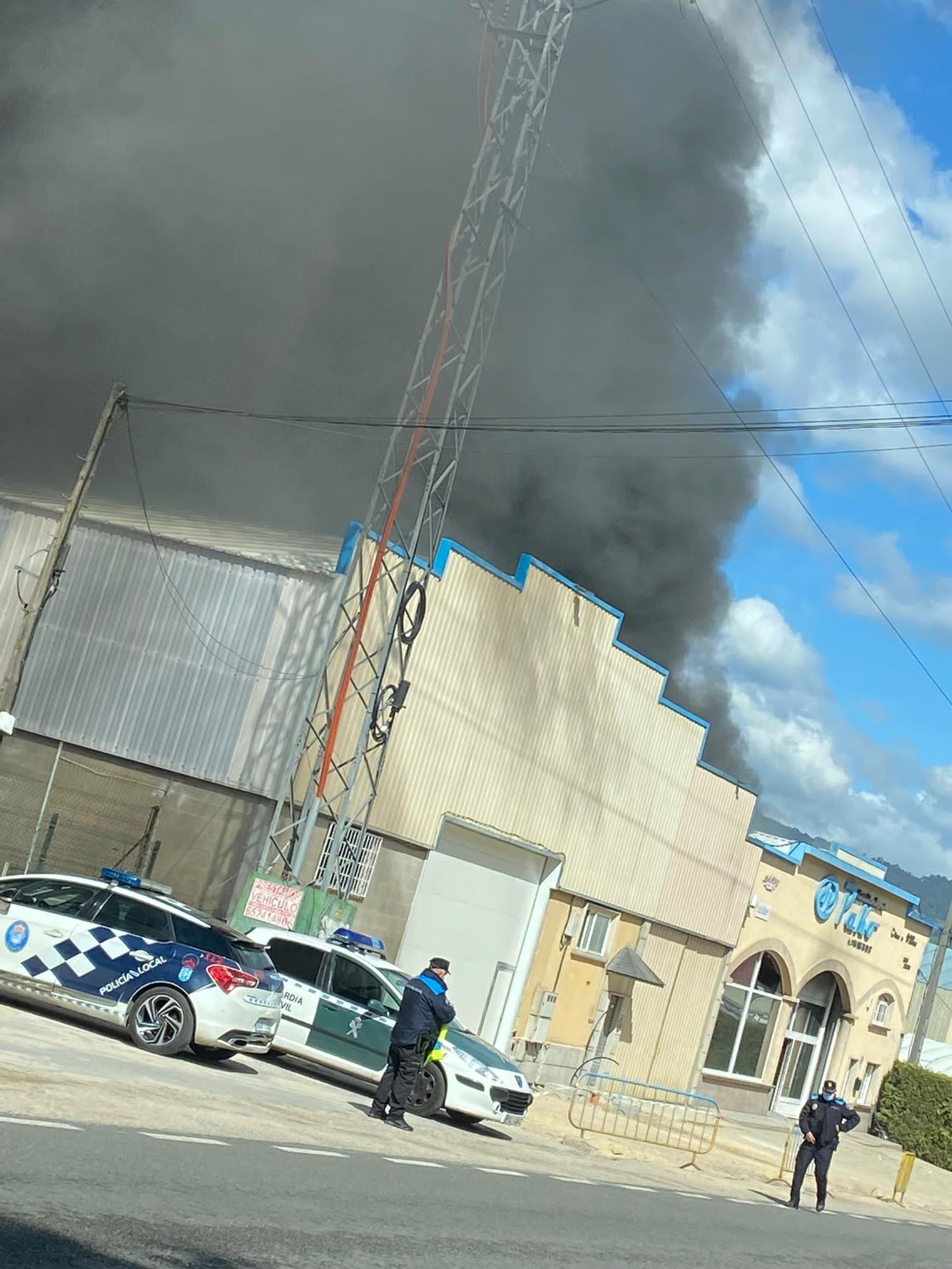 Incendio en una fábrica de O Porriño