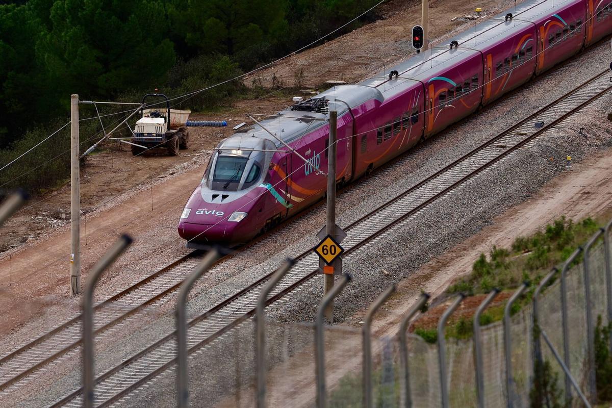 Vuelven a circular los trenes AVE e Iryo entre Córdoba y Madrid. Trenes pasando por Adamuz.