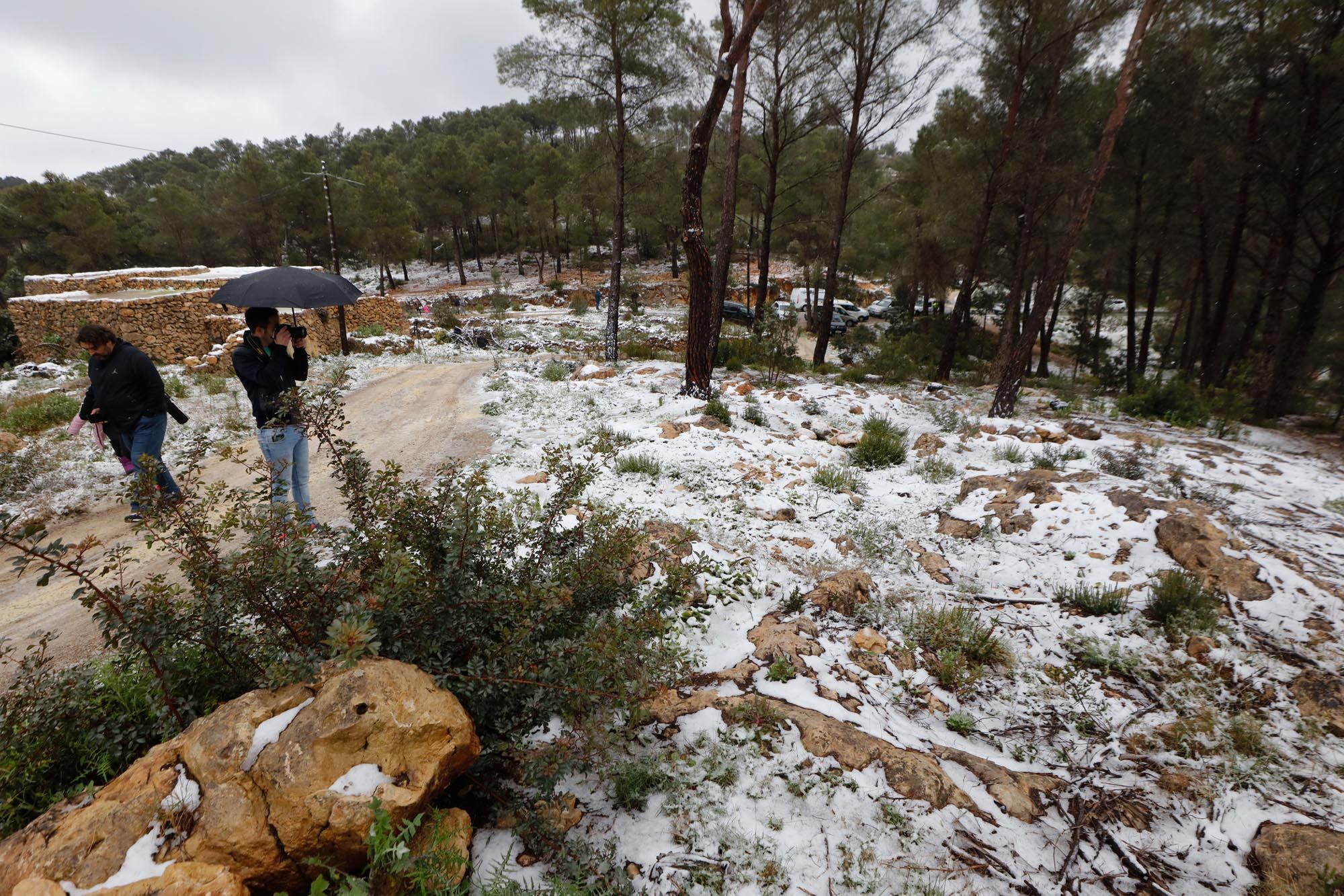 Galería de imágenes de la nieve por la borrasca Juliette en Ibiza