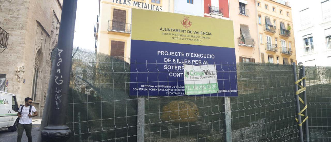 Vuelven a rehabilitarse en Ciutat Vella edificios singulares tras años de parálisis