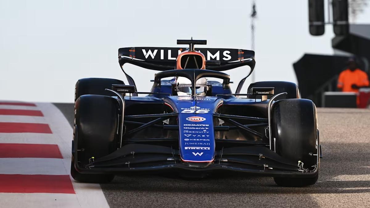 Sainz pilotando ya su Williams en Yas Marina