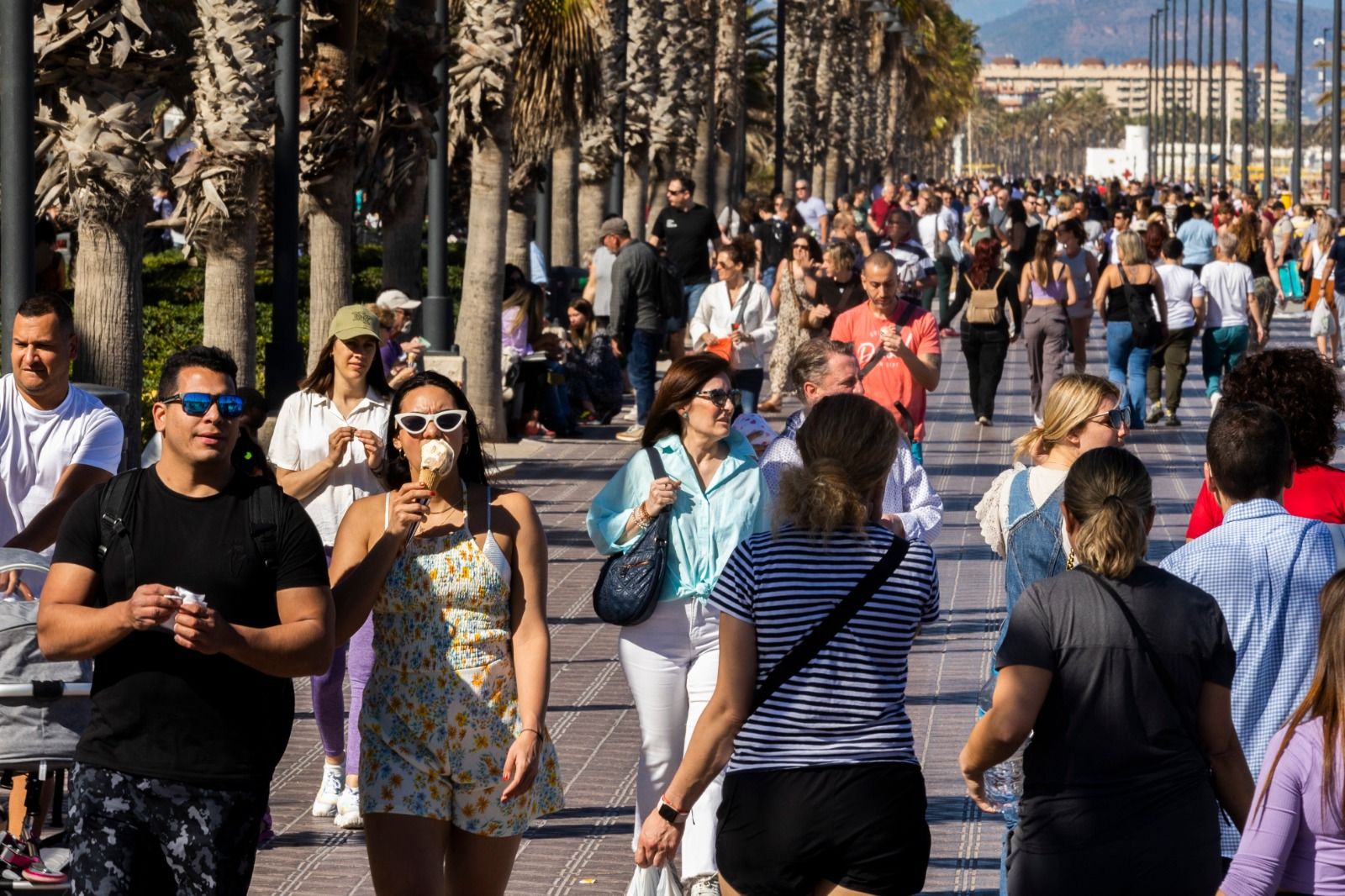 Domingo de Fallas... ¿o de playa?