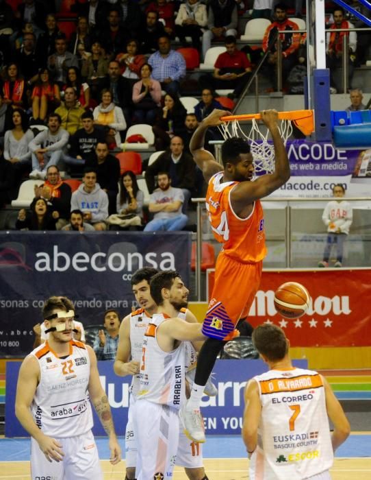 Leyma Coruña 79 - 65 Araberri