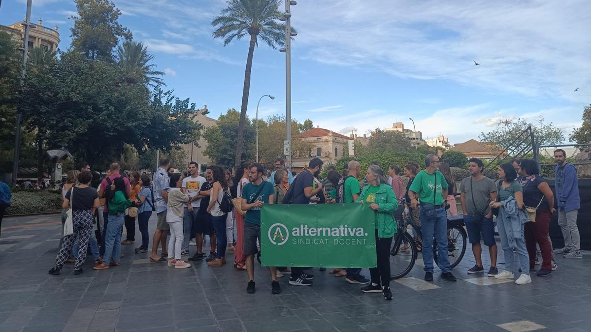 El sindicato Alternativa ha convocado la manifestación en la Plaza de España de Palma.