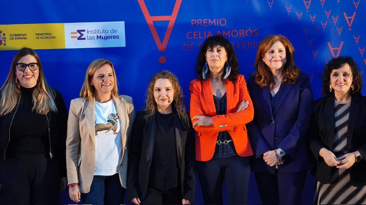 Bernabé, Redondo y las galardonadas con el Premio Celia Amorós de Ensayo Feminista.