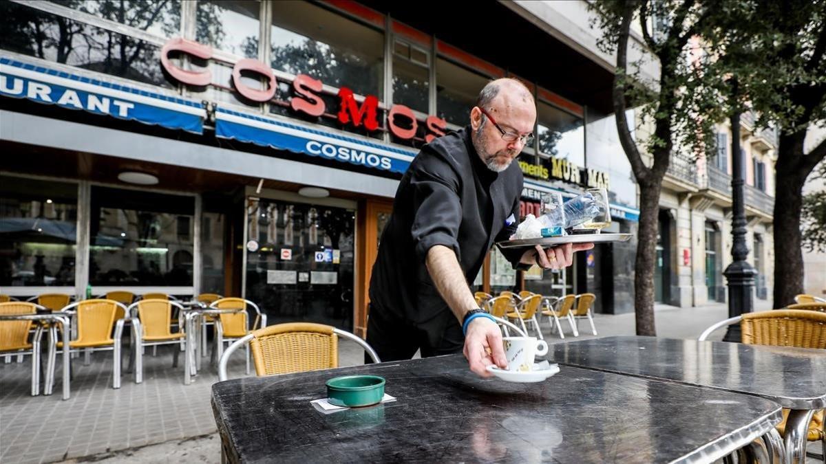 Cosmos, un local mítico de Barcelona (Rambla, 34) que cierra