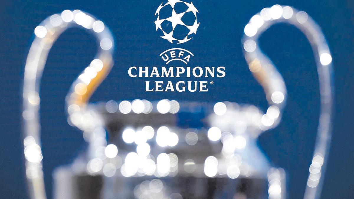 La silueta de la imagen de la Champions, durante un sorteo. Nyon.