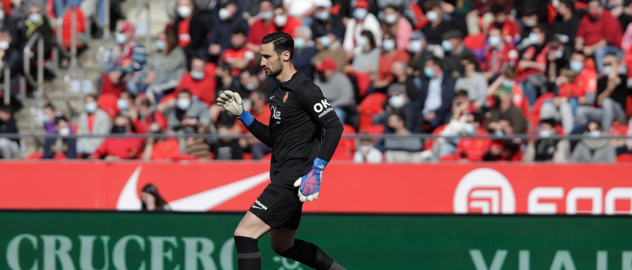 Sergio Rico, durante el partido ante el Valencia.