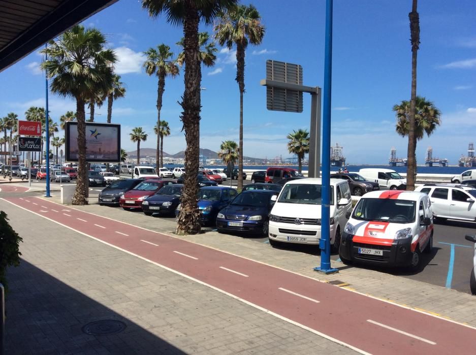 Retenciones de tráfico en la Avenida Marítima (28/05/17)