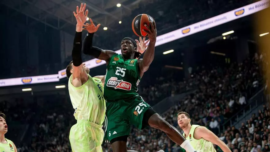 Un imparable Kendrick Nunn lideró al Panathinaikos a la victoria ante el Barça.