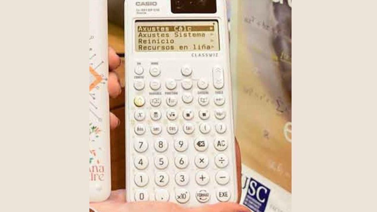 Casio lanza el primer modelo de calculadora en gallego: así es esta novedosa herramienta