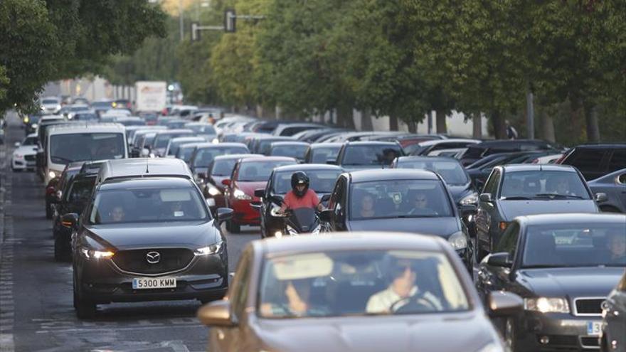 Un coche por cada dos habitantes