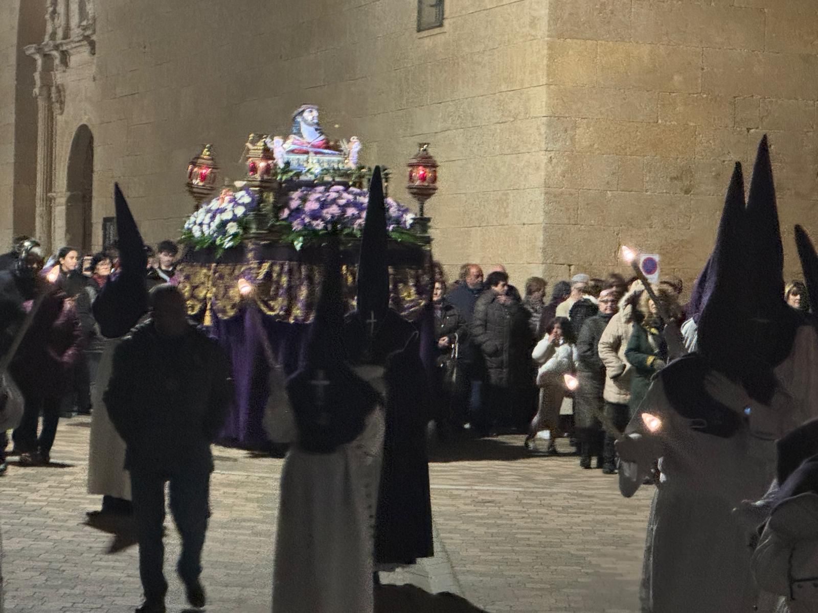 GALERÍA| Dolor junto al Ecce Homo en Fuentesaúco
